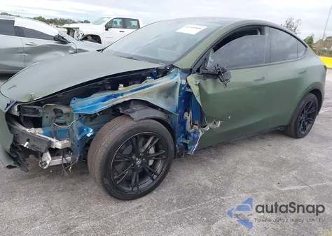 2021 Tesla Model Y Long Range Dual Motor All-Wheel Drive из США, поврежденный, VIN 5YJYGDEE2MF298956